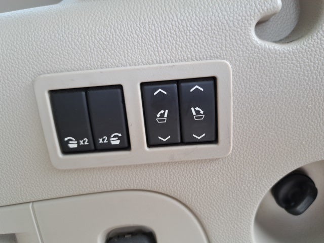 2016 Cadillac Escalade ESV Premium