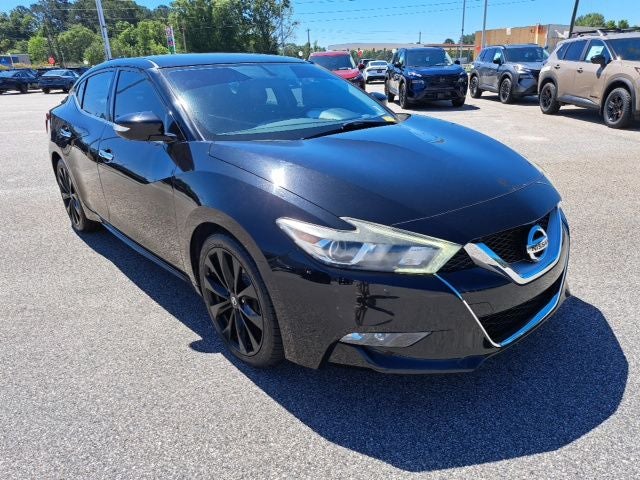 2017 Nissan Maxima SR