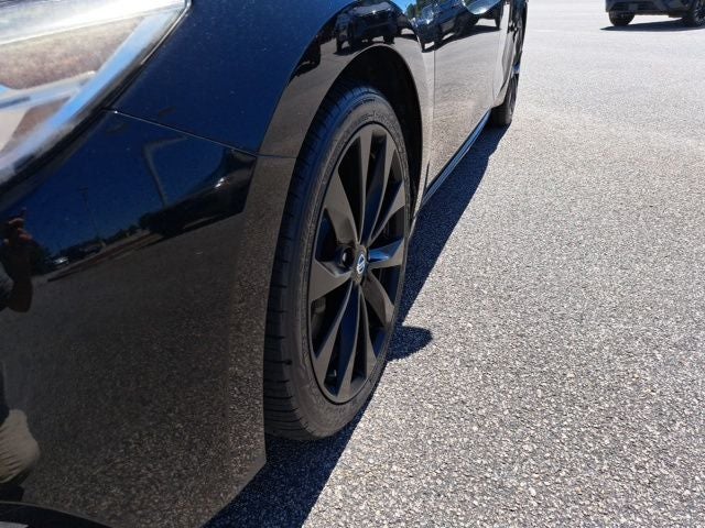 2017 Nissan Maxima SR