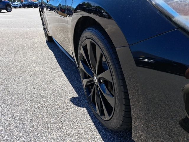 2017 Nissan Maxima SR