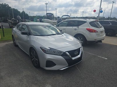 2023 Nissan Maxima SV
