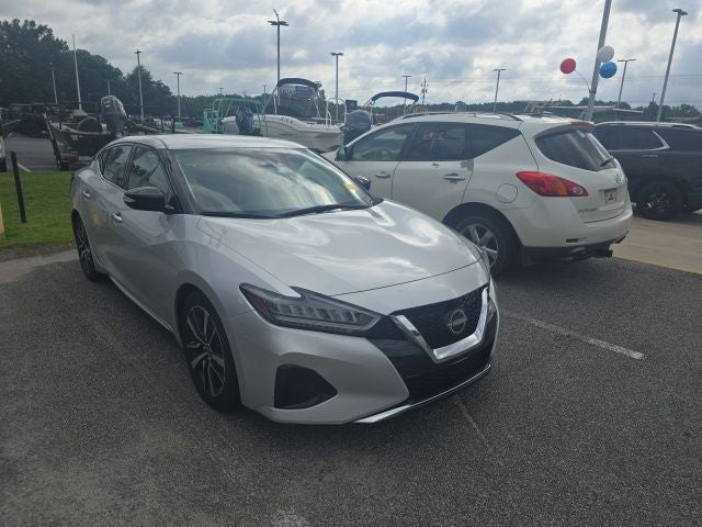 2023 Nissan Maxima SV