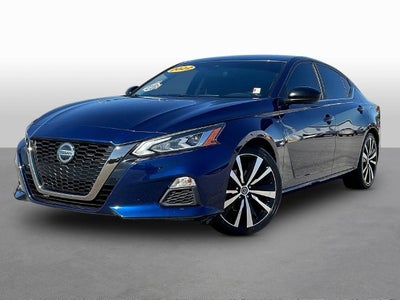 2022 Nissan Altima 2.5 SR