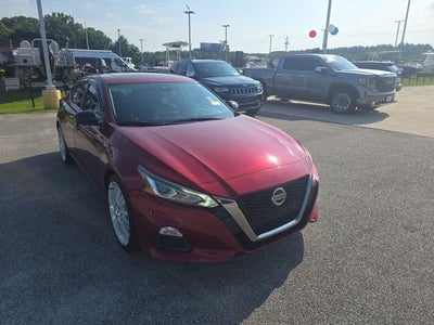 2020 Nissan Altima 2.5 SR