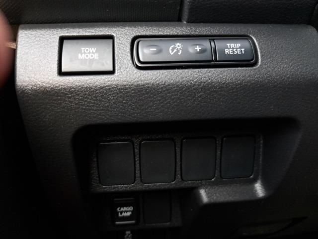 2024 Nissan Frontier PRO-X