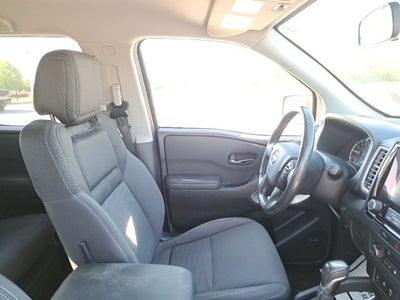 2024 Nissan Frontier SV