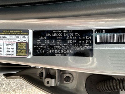 2025 Kia K4 LXS