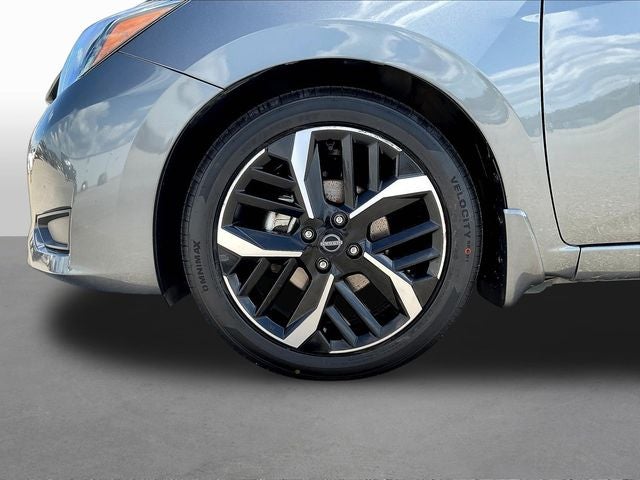 2024 Nissan Versa 1.6 SR