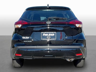 2025 Nissan Kicks Play S