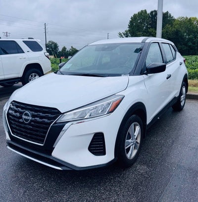 2025 Nissan Kicks Play S