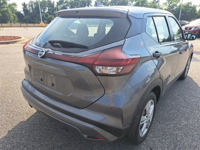 2021 Nissan Kicks S