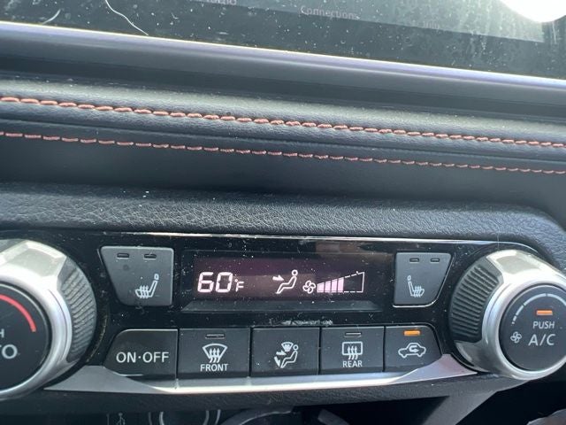 2019 Nissan Kicks SR