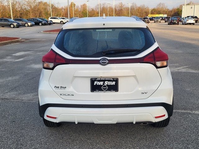 2024 Nissan Kicks SV