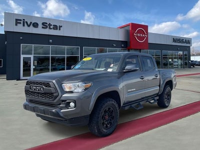 2022 Toyota Tacoma SR5 V6