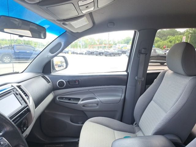 2015 Toyota Tacoma Base V6