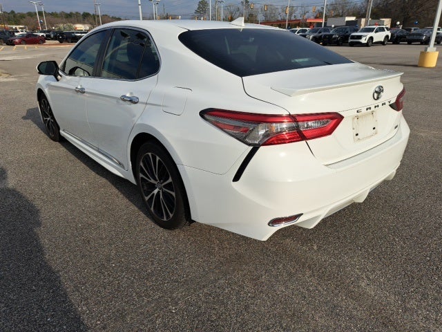 2019 Toyota Camry SE