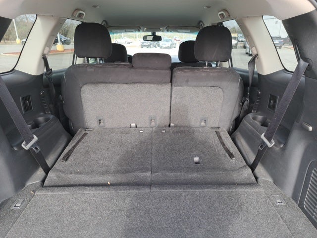 2016 Nissan Pathfinder SV