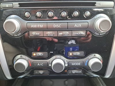 2016 Nissan Pathfinder SV