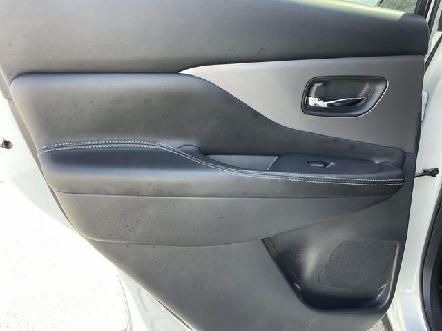 2022 Nissan Murano SV