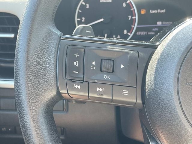 2022 Nissan Rogue SV