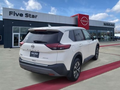 2022 Nissan Rogue SV