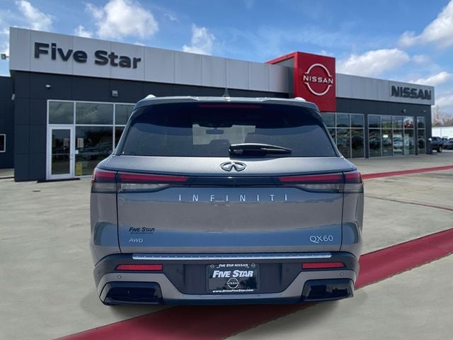 2023 INFINITI QX60 LUXE
