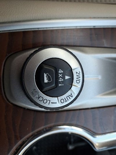 2017 Nissan Pathfinder Platinum