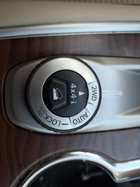 2017 Nissan Pathfinder Platinum