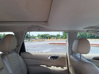 2017 Nissan Pathfinder Platinum