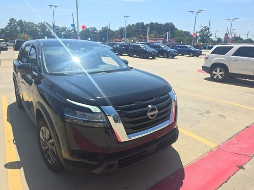 2022 Nissan Pathfinder S