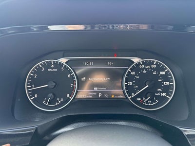 2024 Nissan Pathfinder SL