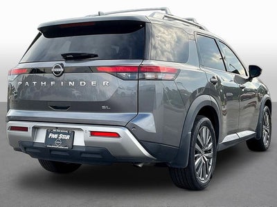 2024 Nissan Pathfinder SL