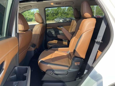 2024 Nissan Pathfinder Platinum