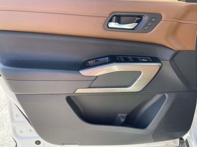 2024 Nissan Pathfinder Platinum