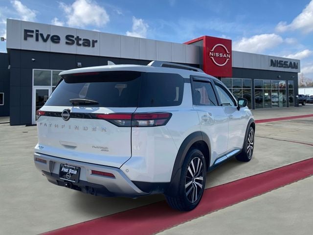 2024 Nissan Pathfinder Platinum