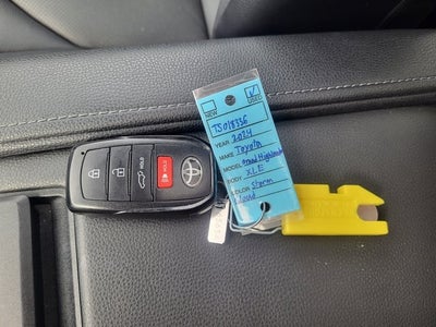 2024 Toyota Grand Highlander XLE