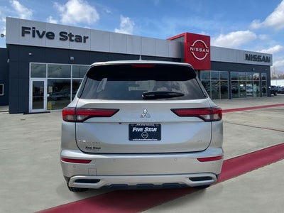 2024 Mitsubishi Outlander SE