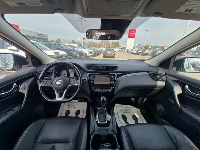 2022 Nissan Rogue Sport SL