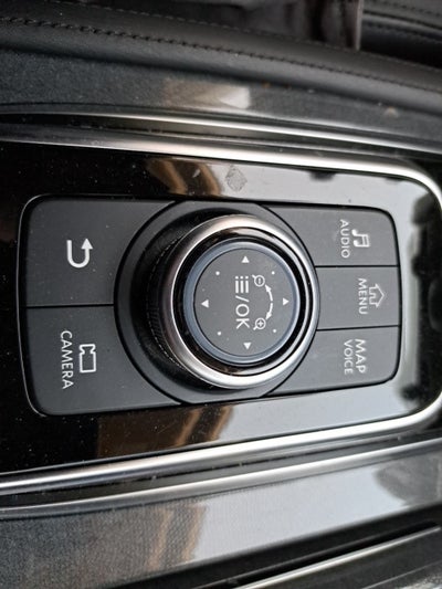 2023 Nissan Armada SV