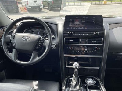 2022 INFINITI QX80 Premium Select