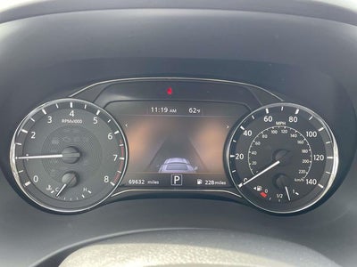 2022 INFINITI QX80 Premium Select
