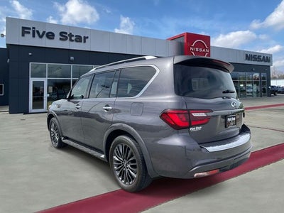2022 INFINITI QX80 Premium Select