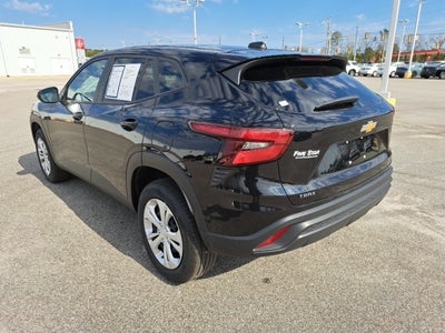 2025 Chevrolet Trax LS