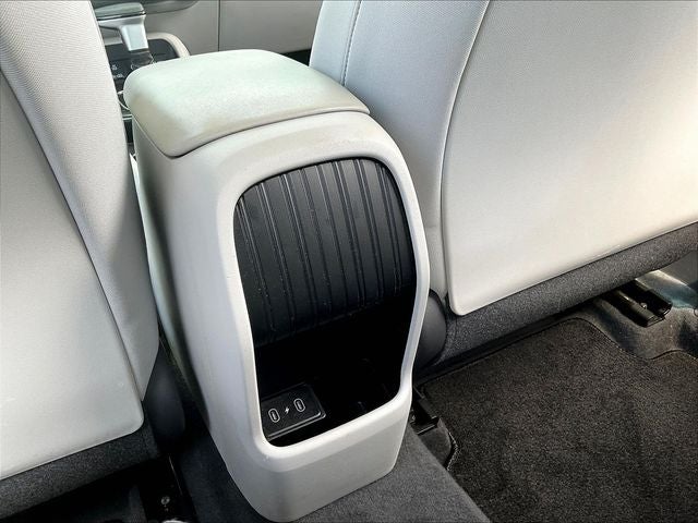 2024 Hyundai Kona SE