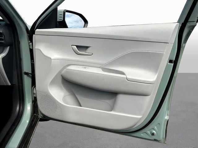 2024 Hyundai Kona SE