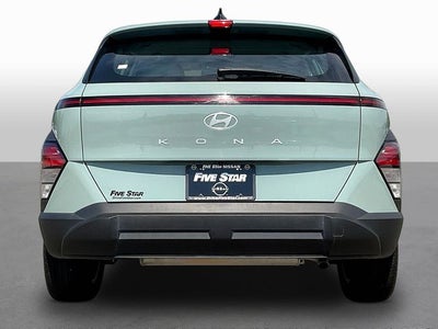 2024 Hyundai Kona SE
