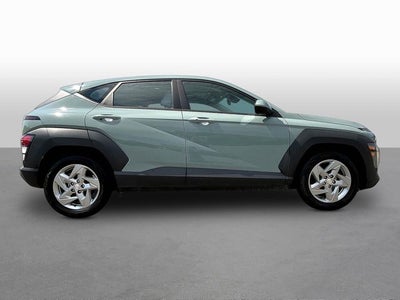 2024 Hyundai Kona SE