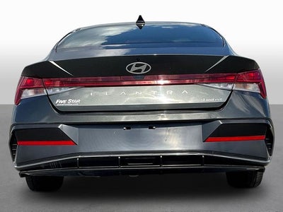 2025 Hyundai Elantra Limited