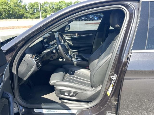 2020 BMW 5 Series 530i