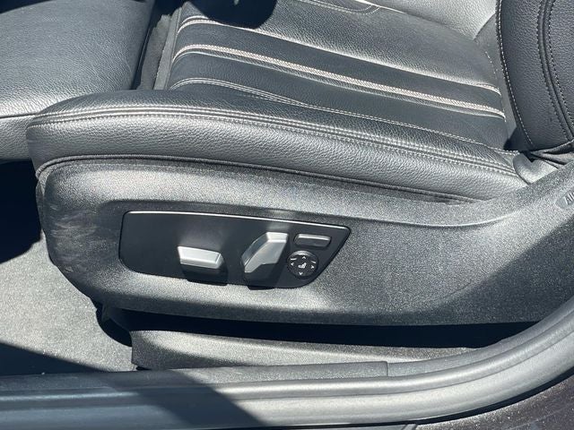 2020 BMW 5 Series 530i
